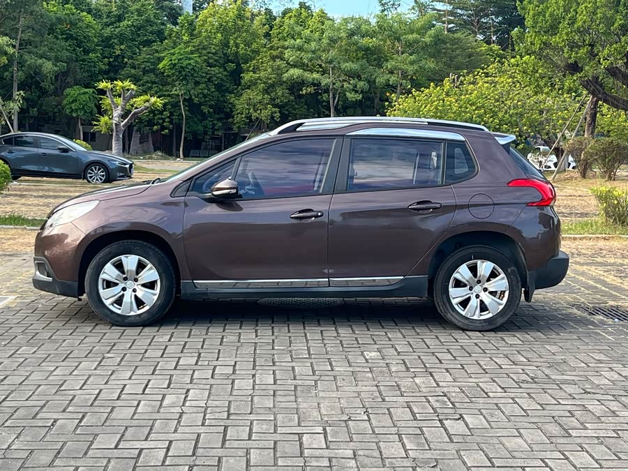 Peugeot 2008 2016 #9 Peugeot 2008 2016 car image #9