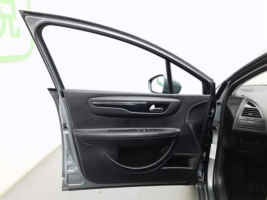 Citroen C-Quatre 2012 car image #9