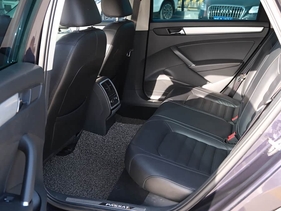 Volkswagen Passat 2015 #9 Volkswagen Passat 2015 car image #9