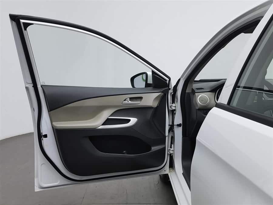 Chevrolet Sail 2015 car image #9