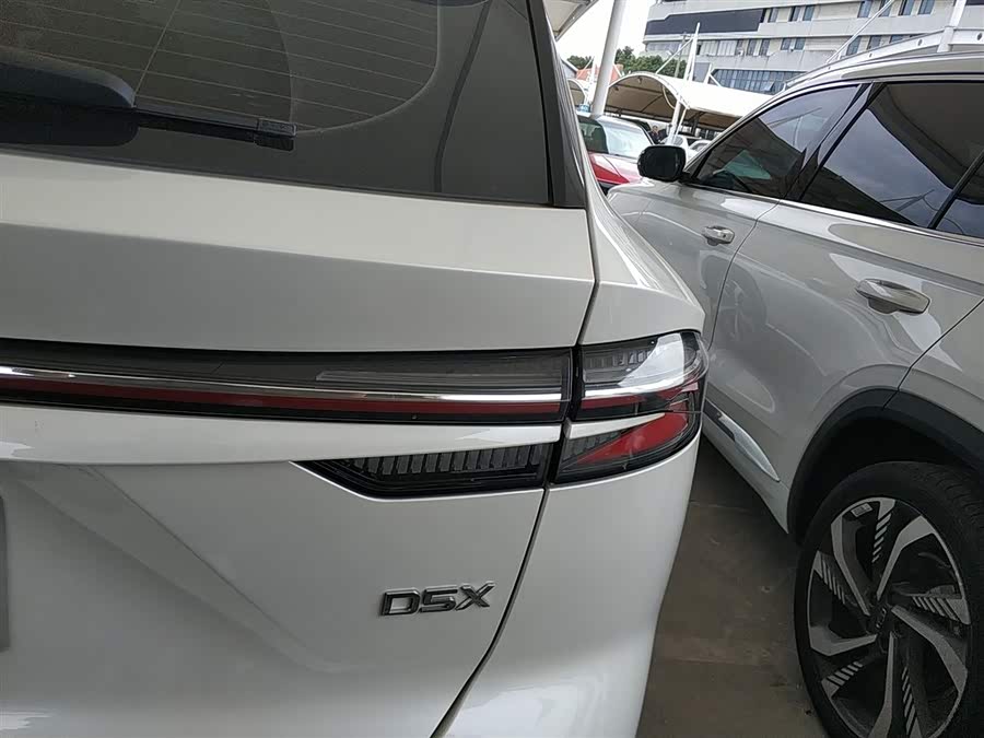 Roewe D5X DMH 2024 car image #9