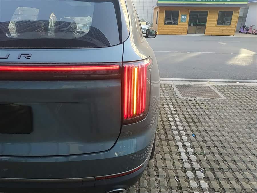 Jetour X70L 2025 #9 Jetour X70L 2025 car image #9