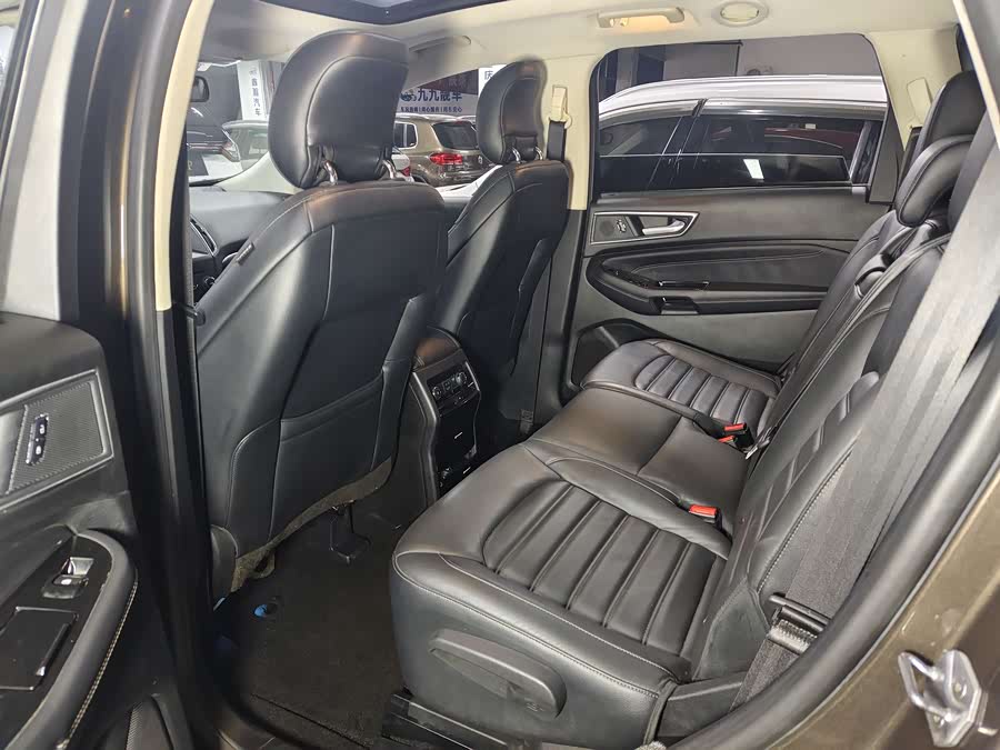 Ford Edge 2016 car image #9