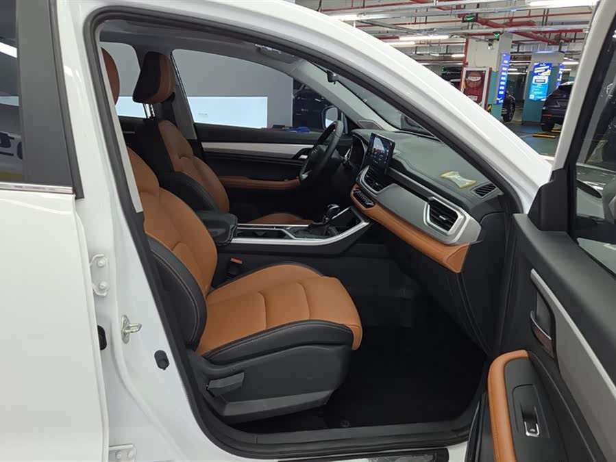 GEELY Vision X6 2020 car image #9