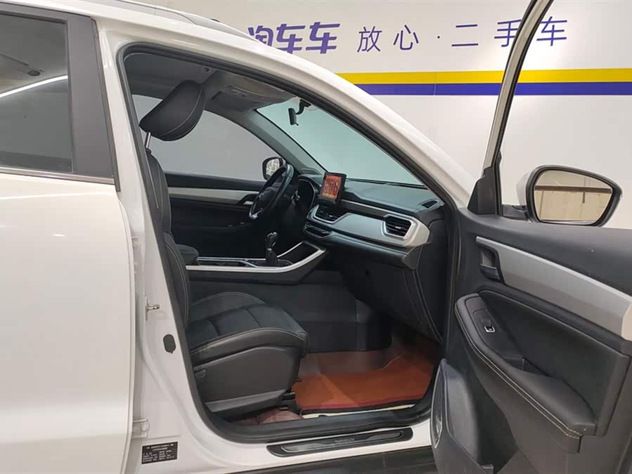 GEELY Vision X6 2021 car image #9