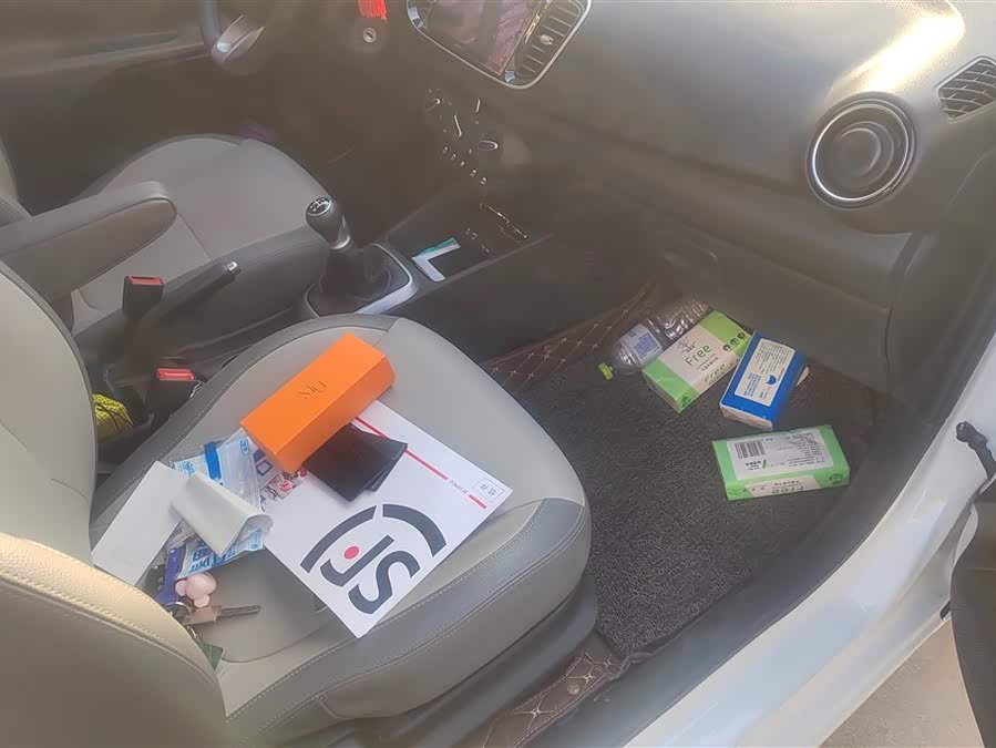 起亚 焕驰 2019 汽车图片 #9