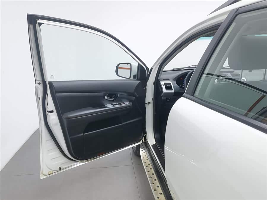 BYD S6 2015 #9 BYD S6 2015 car image #9