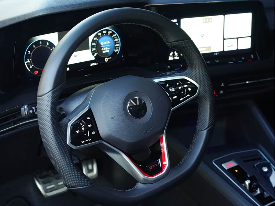 Volkswagen GolfGTI 2022 #9 Volkswagen GolfGTI 2022 car image #9