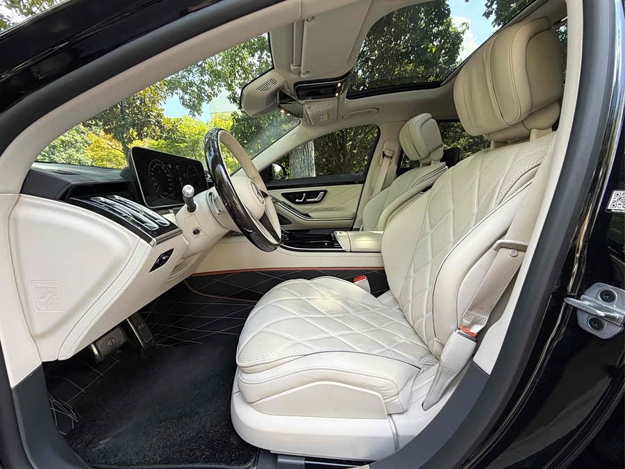 Mercedes-Benz Maybach S Class 2021 car image #9