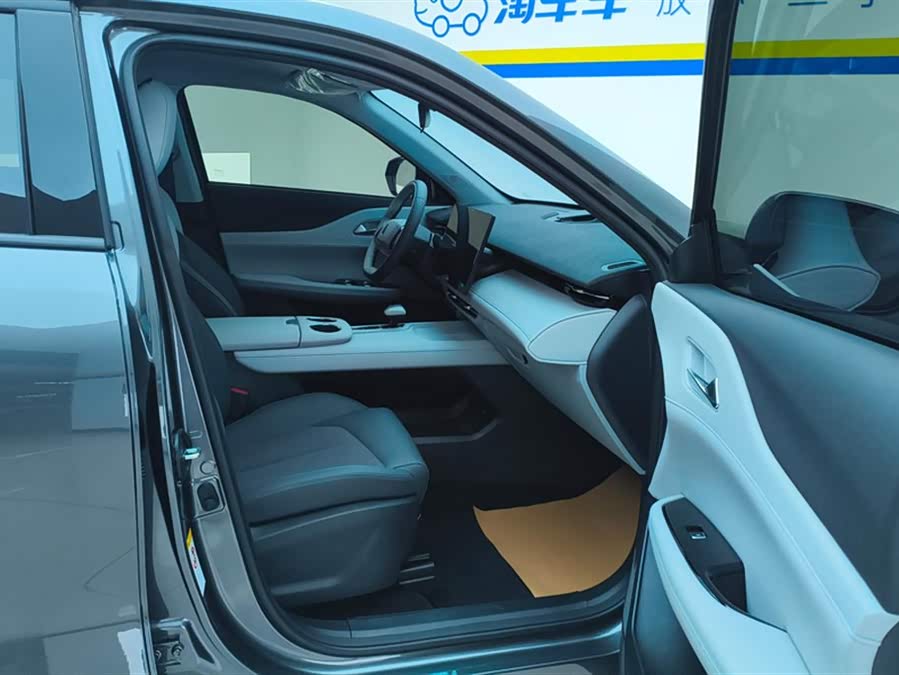 Changan UNI-Z 2025 car image #9