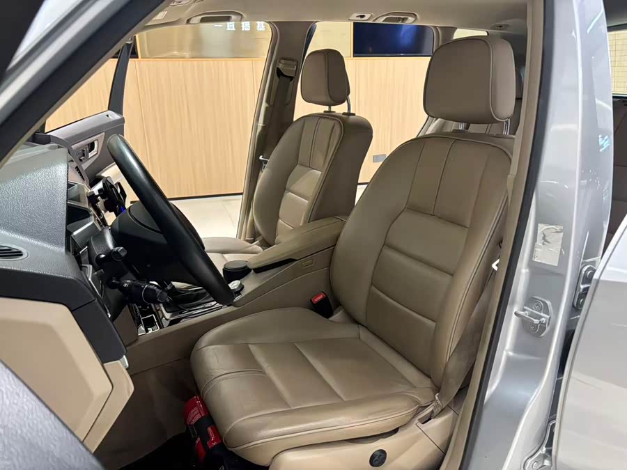 Mercedes-Benz GLK Class (Imported) 2011 immagine di auto #9