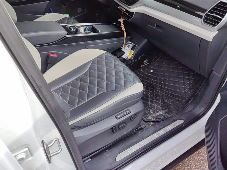 Volkswagen ID.6 Crozz 2021 car image #9