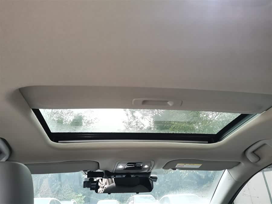 Toyota bZ3 2024 immagine di auto #9