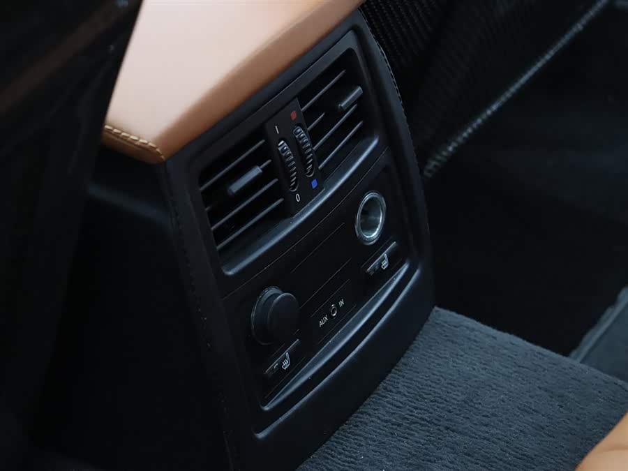 BMW M5 2006 car image #9