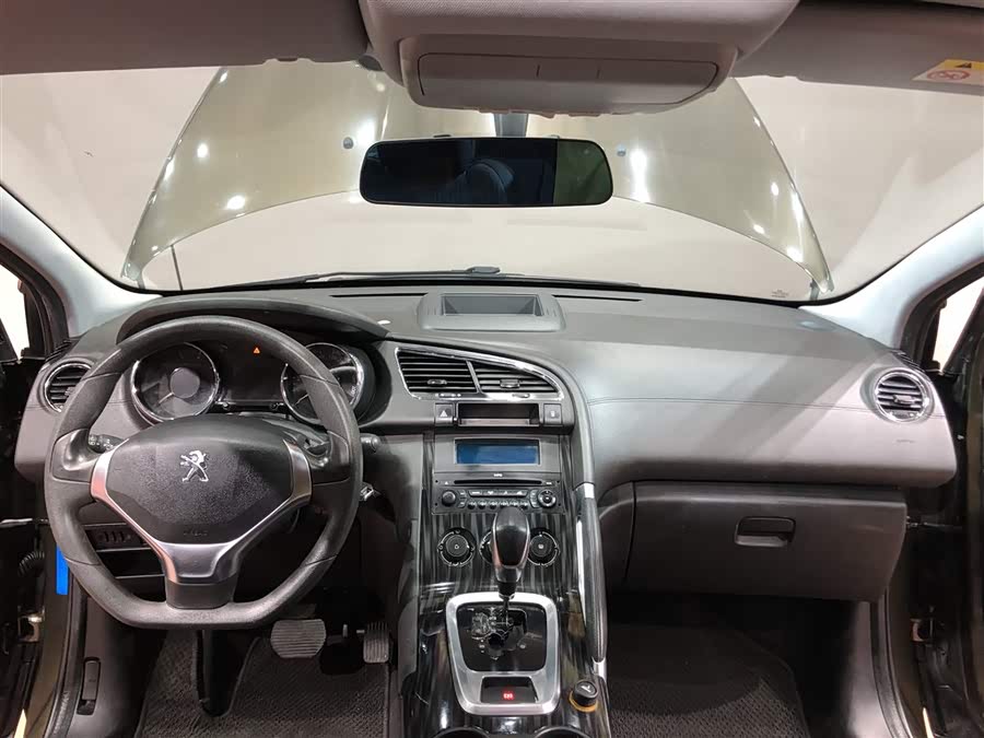 Peugeot 3008 2015 صورة سيارة #9