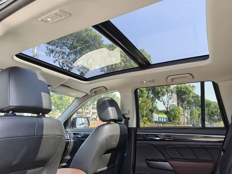 GAC Trumpchi GS7 2018 car image #9