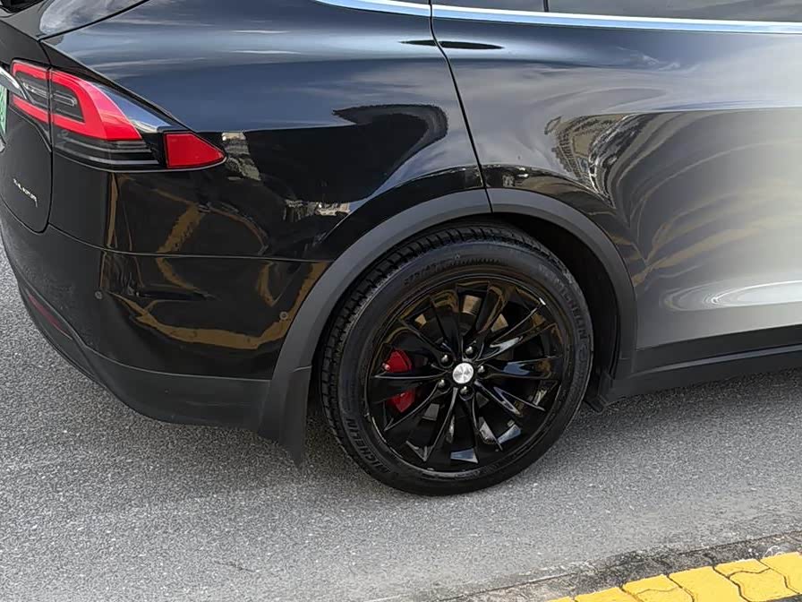 Tesla Model X 2020 #9 Tesla Model X 2020 car image #9