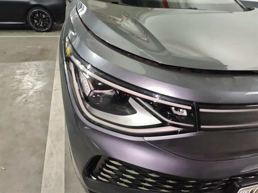 Volkswagen ID.6 X 2021 car image #9