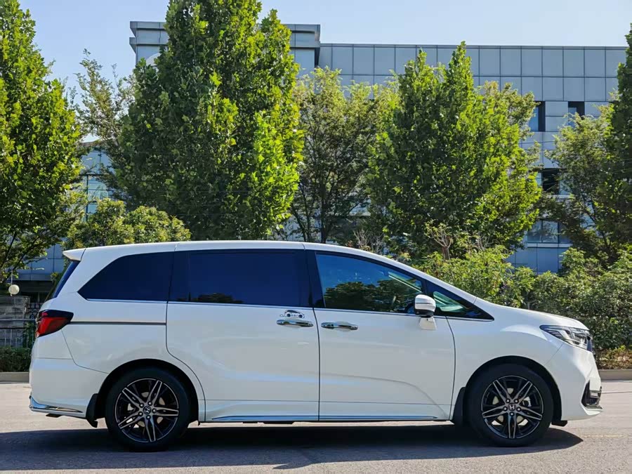 Honda ODYSSEY 2023 car image #9