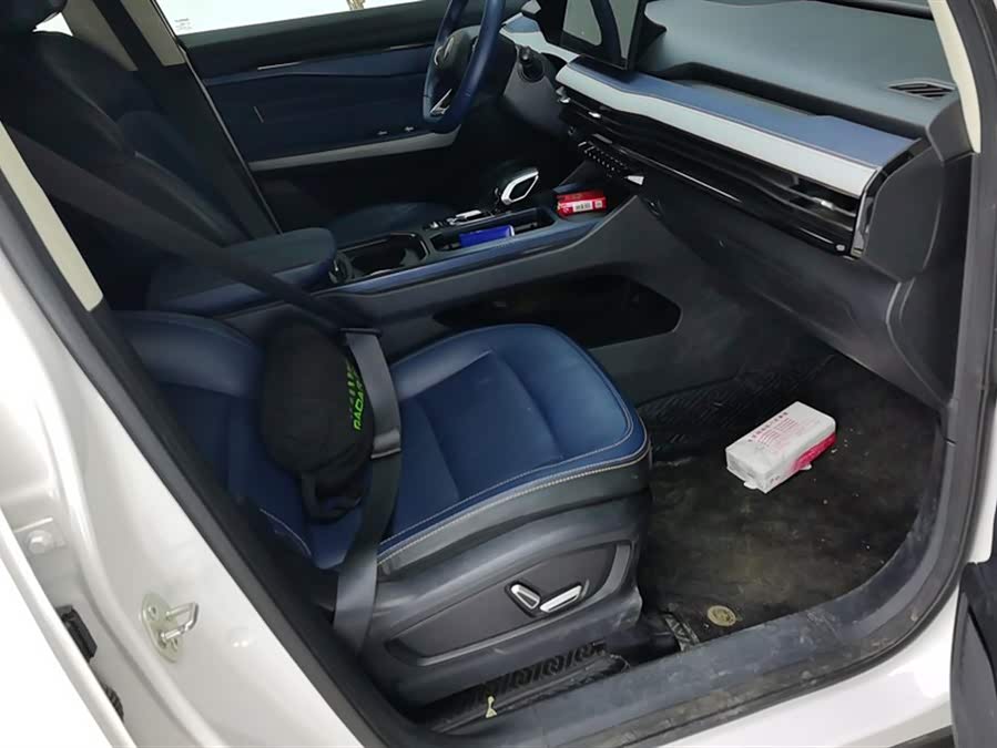 Livan 9 2024 изображение автомобиля #9