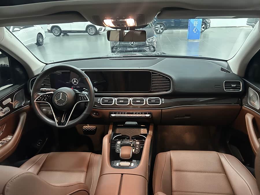 Mercedes-Benz GLE Class 2025 immagine di auto #9