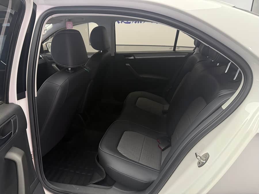 Volkswagen Santana 2021 #9 Volkswagen Santana 2021 car image #9