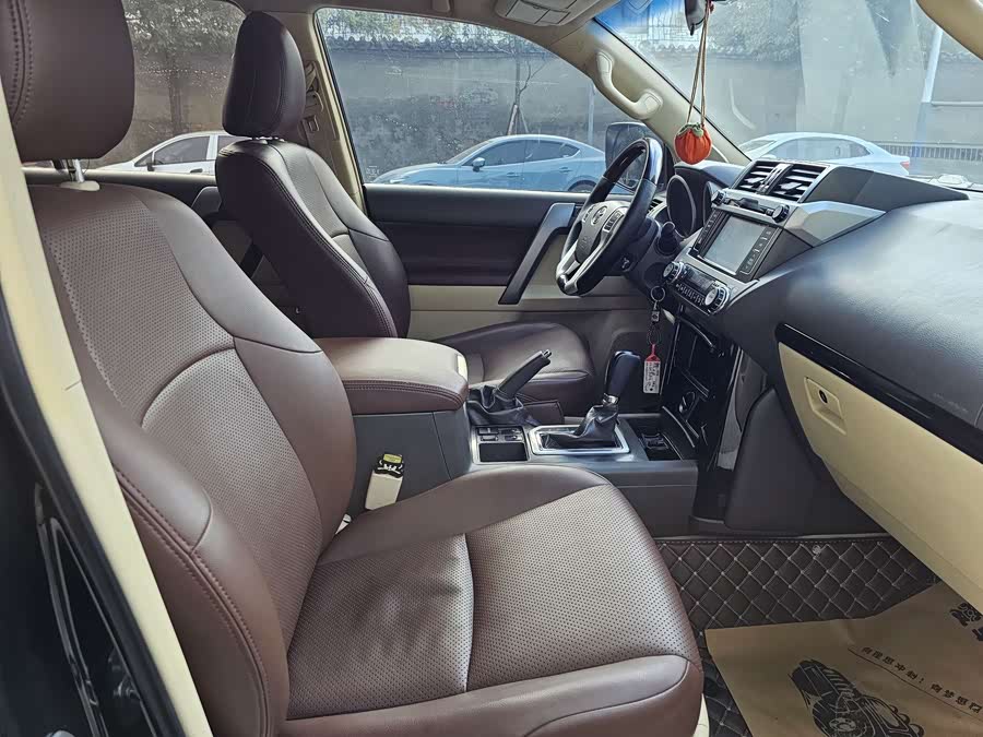Toyota 2015 #9 Toyota 2015 car image #9