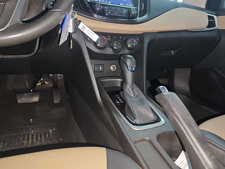 Chevrolet Monza 2022 car image #9