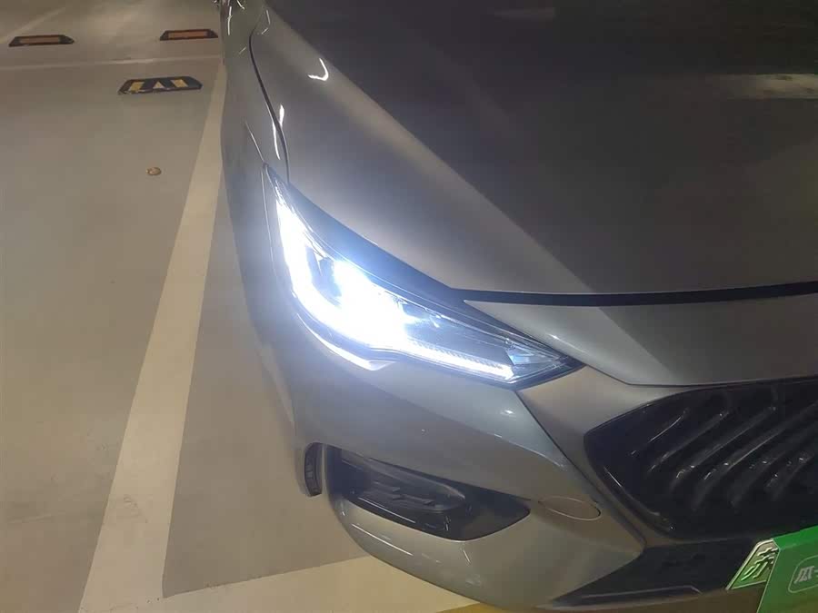 MG 6 New Energy 2022 car image #9