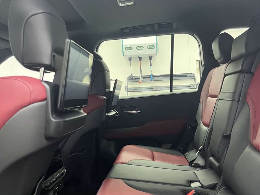 丰田 2025 汽车图片 #9