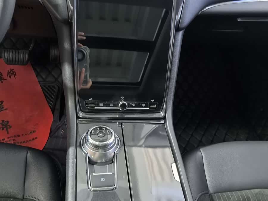 Ford Taurus 2019 car image #9