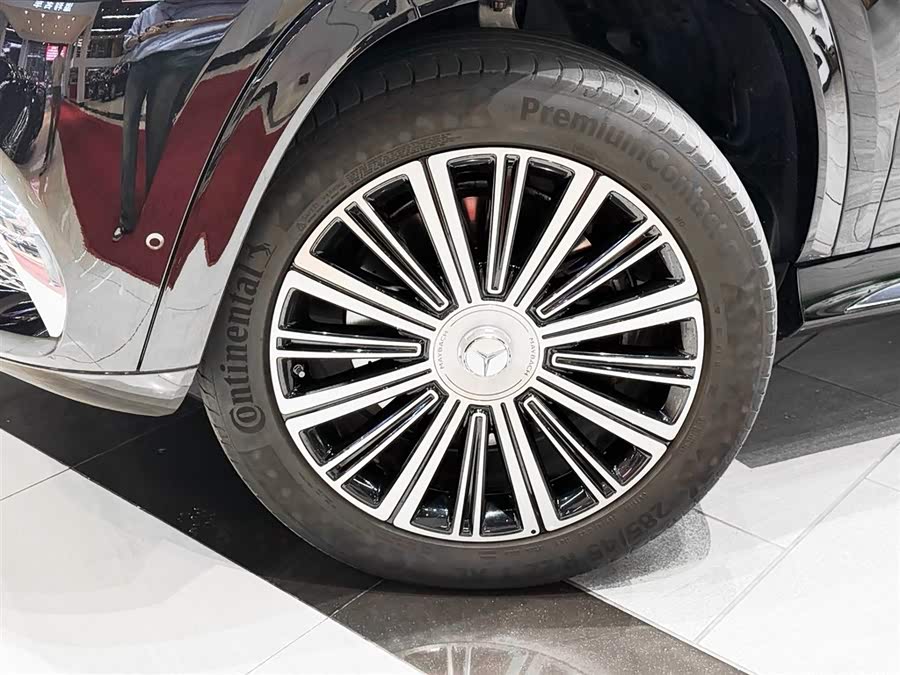 Mercedes-Benz Maybach GLS 2023 car image #9