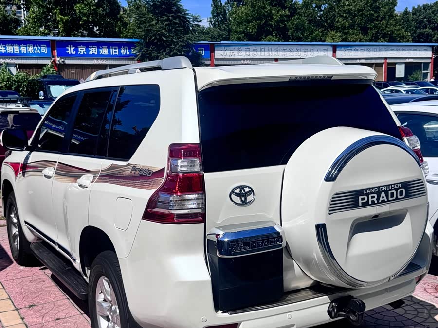 Toyota Land Cruiser Prado 2015 car image #9