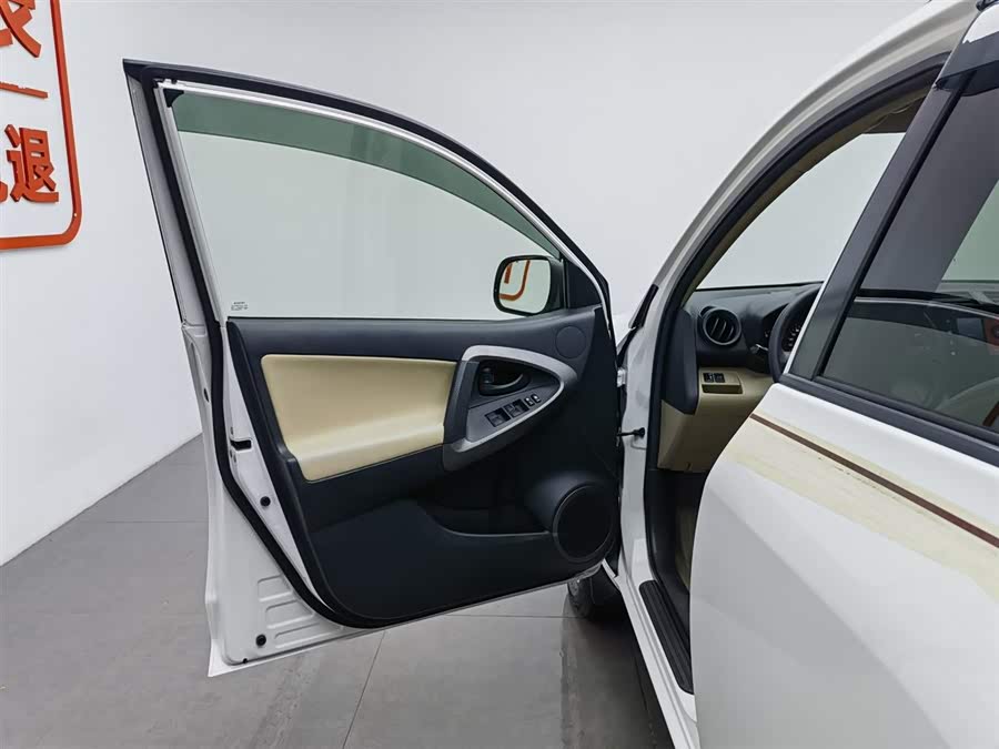 丰田 RAV4荣放 2012 汽车图片 #9