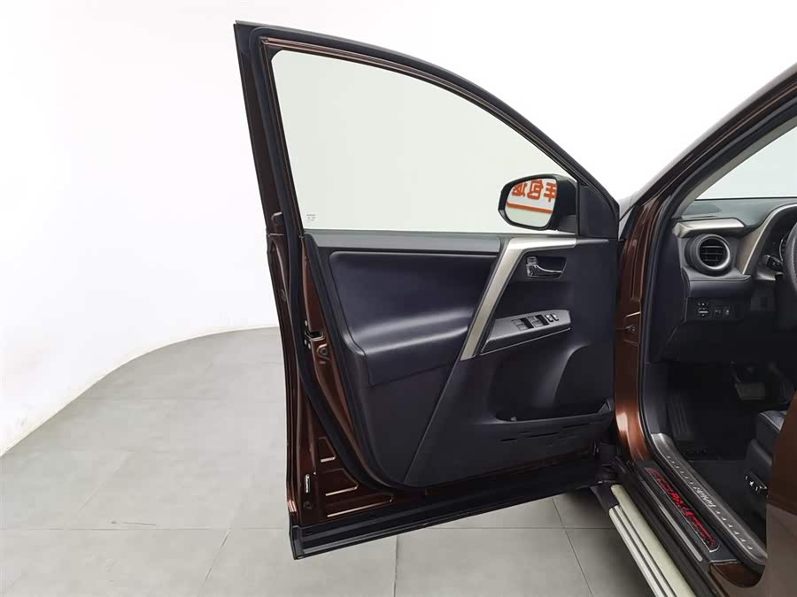 丰田 RAV4荣放 2015 汽车图片 #9