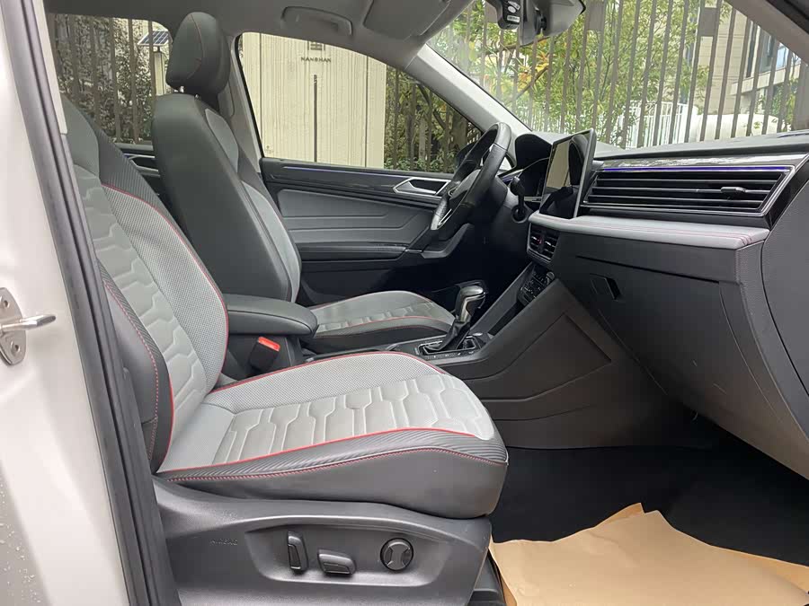 Volkswagen Tiguan L New Energy 2023 изображение автомобиля #9