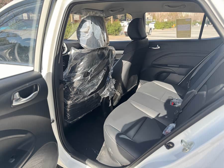 起亚 奕跑 2025 汽车图片 #9