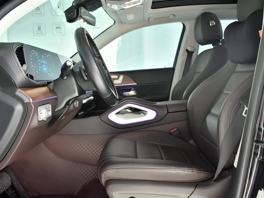 Mercedes-Benz GLE Class New Energy 2022 car image #9