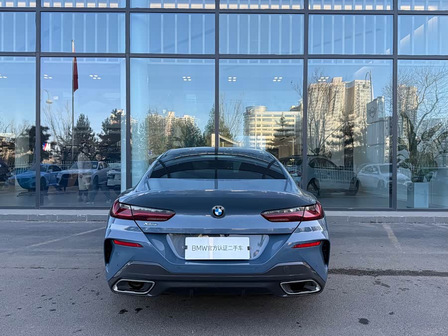 BMW 8 Series 2022 #9 BMW 8 Series 2022 car image #9