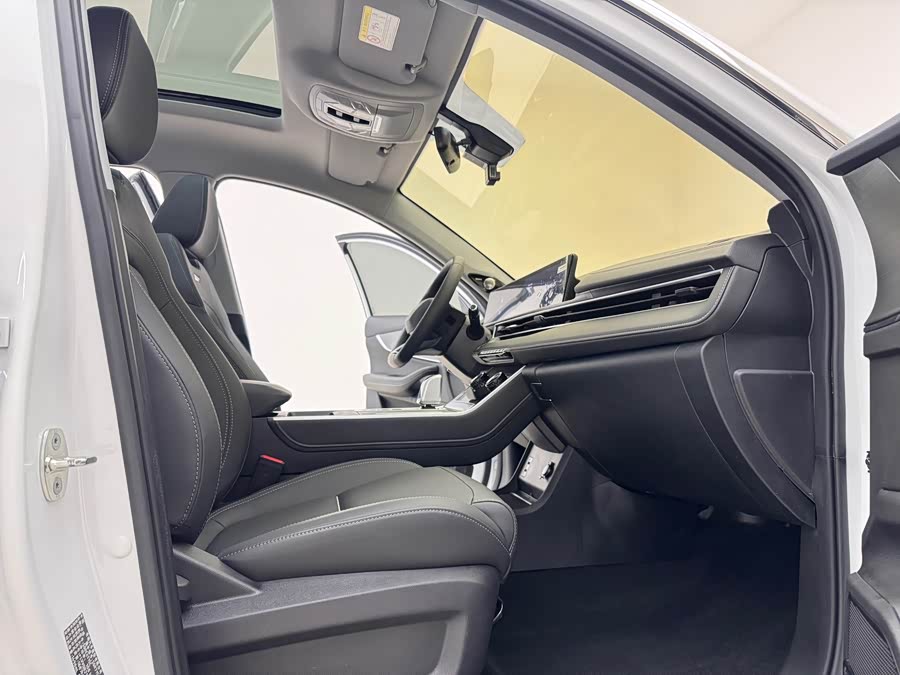 Chery Tiggo 7 Plus 2021 car image #9