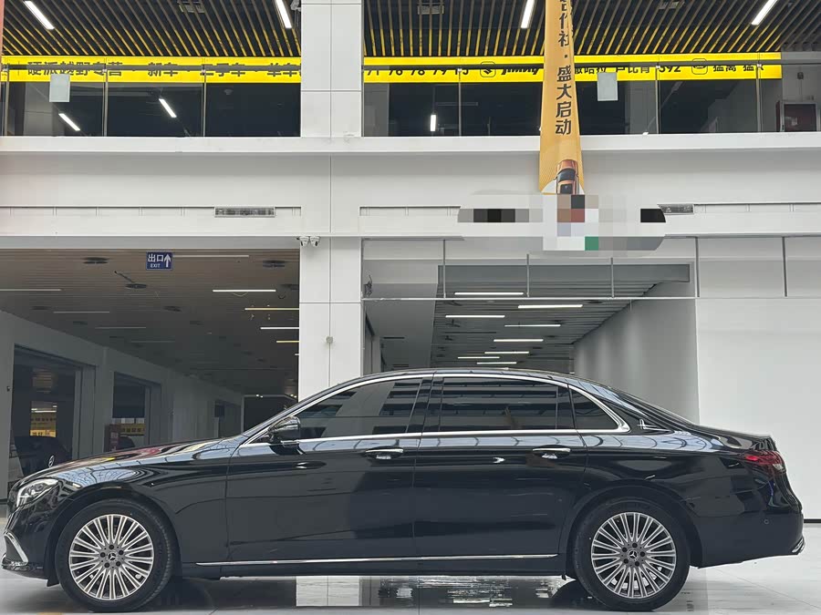 Mercedes-Benz E Class 2023 car image #9