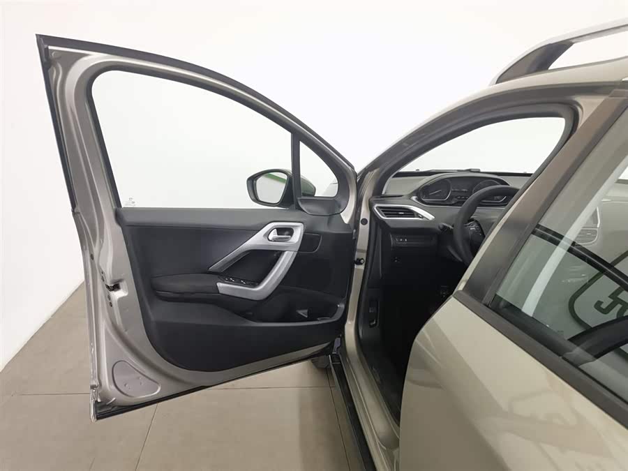 标致 标致2008 2016 汽车图片 #9