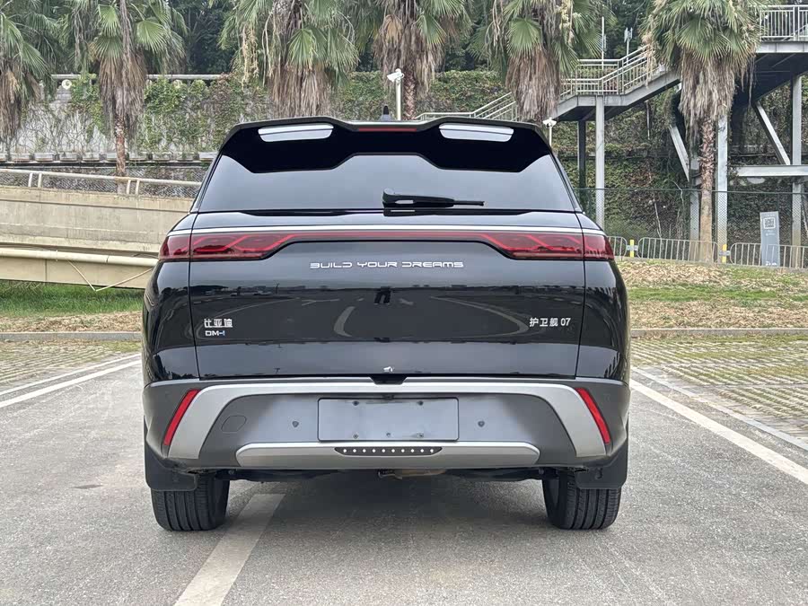 BYD Frigate 07 2023 #9 BYD Frigate 07 2023 car image #9