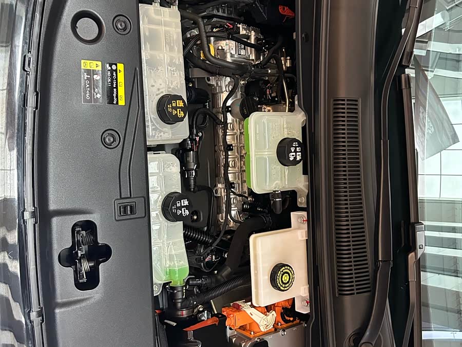 GAC Trumpchi E8 New Energy 2024 car image #9