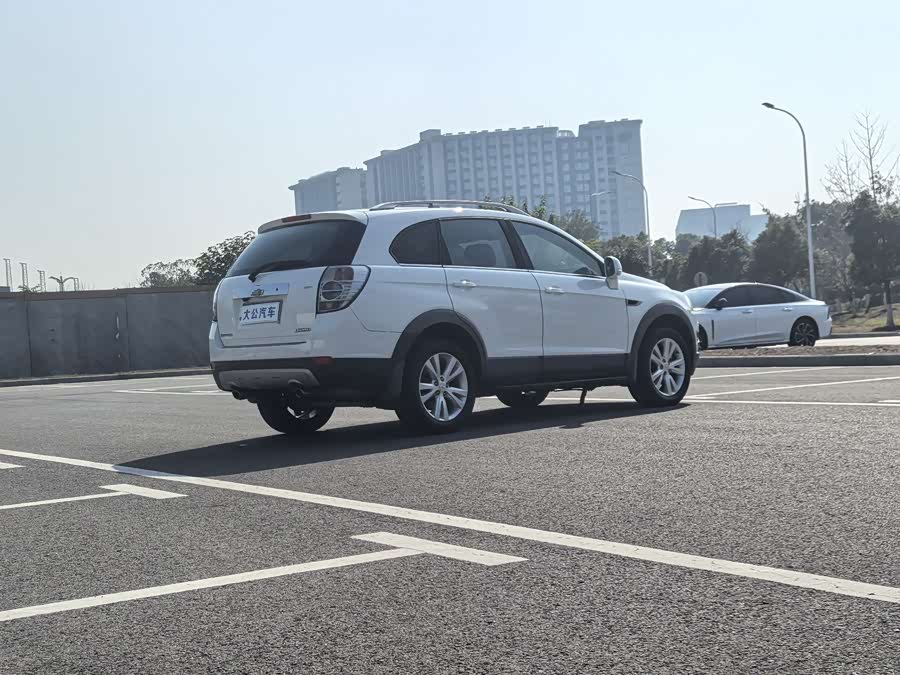 Chevrolet Captiva 2015 #9 Chevrolet Captiva 2015 car image #9