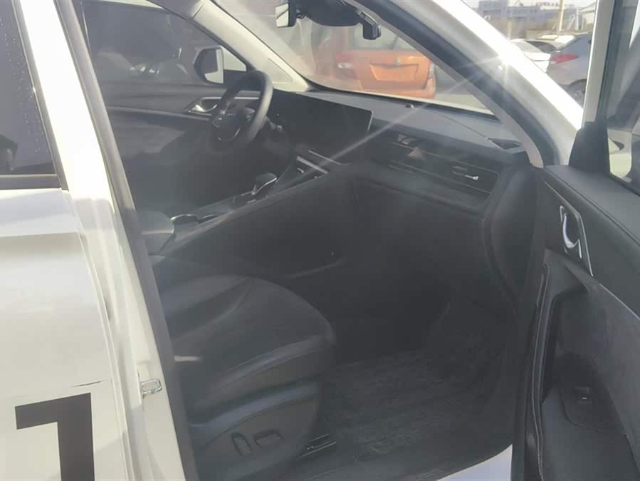 Roewe D5X DMH 2024 imagen de coche #9