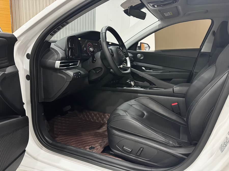 现代 伊兰特 2022 汽车图片 #9