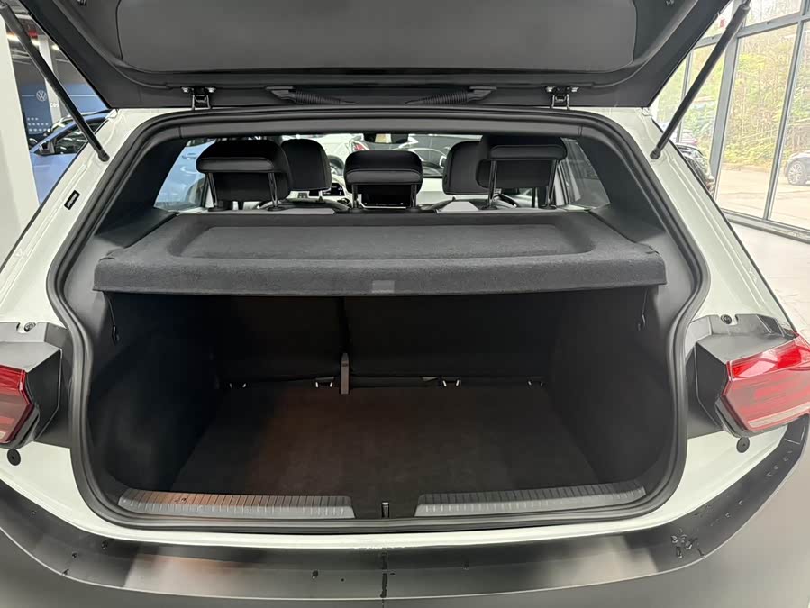 Volkswagen ID.3 2024 #9 Volkswagen ID.3 2024 car image #9