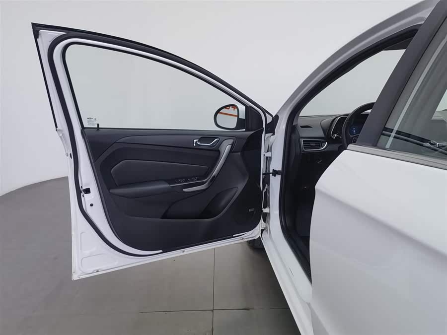 奇瑞 艾瑞泽5 2016 汽车图片 #9