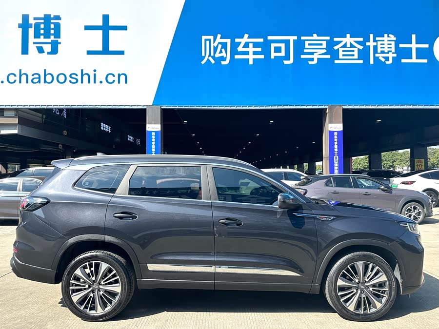 Chery Tiggo 8 Plus 2022 image de voiture #9